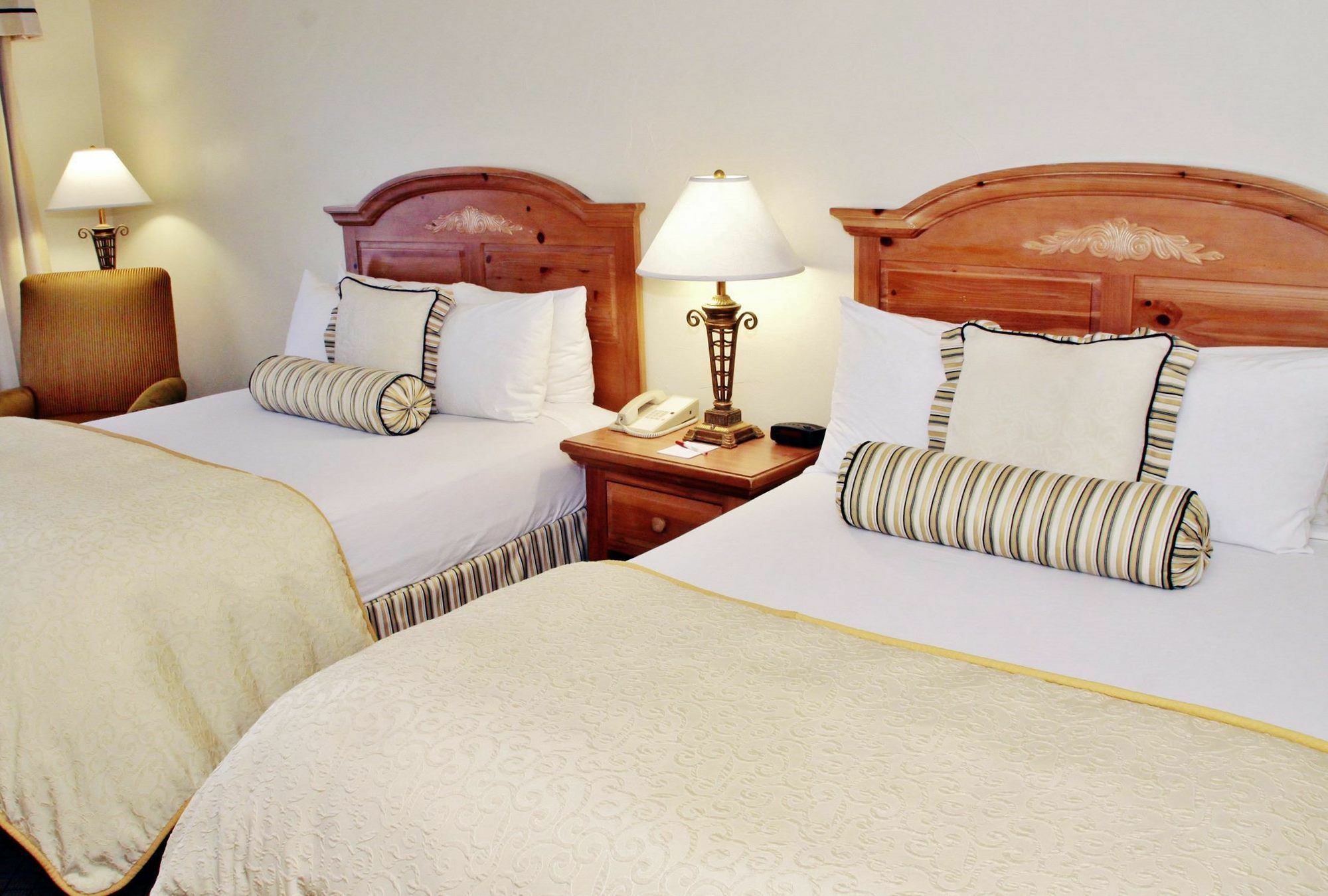 Ramada By Wyndham Las Cruces Hotel & Conference Center Buitenkant foto